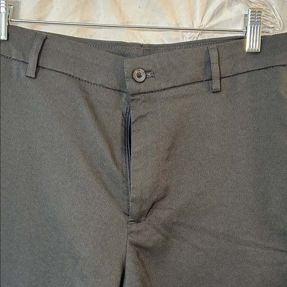 Walter Hagen Men’s Performance 11 PureFlex 9” Golf Short Size 30 - Picture 2 of 5